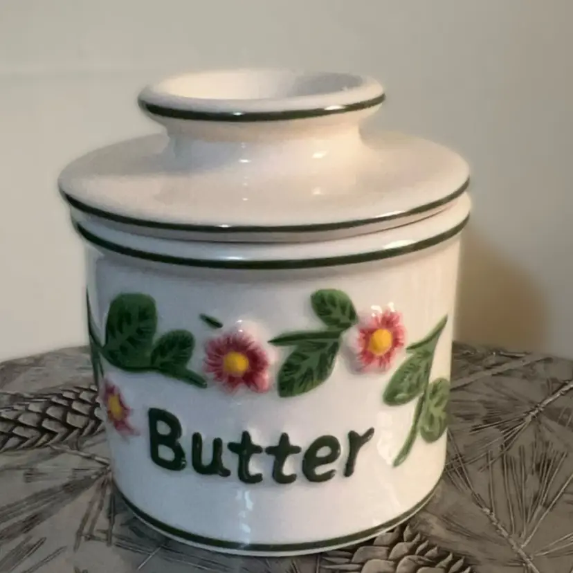 The Original Butter Bell Crock Floral Design