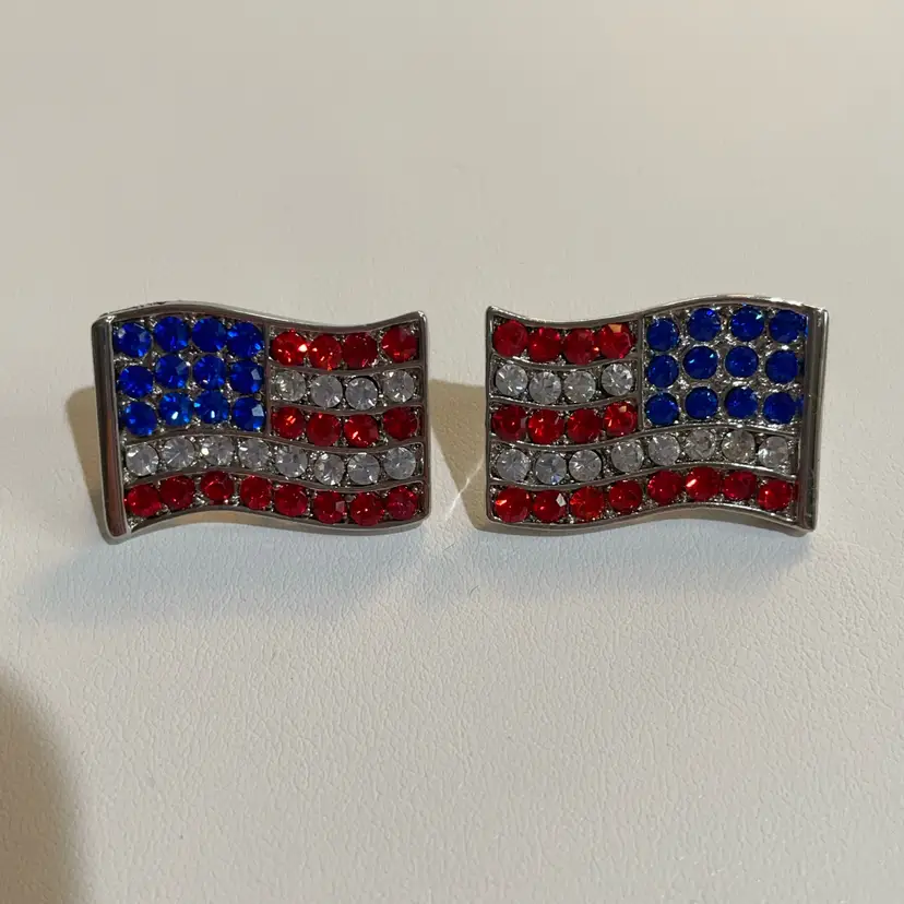 013 American Flag Clip On Earrings 1”