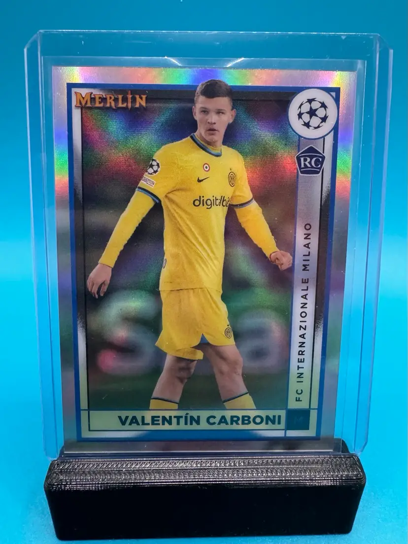 Valentín Carboni Topps Merlin Refractor RC Inter Milan