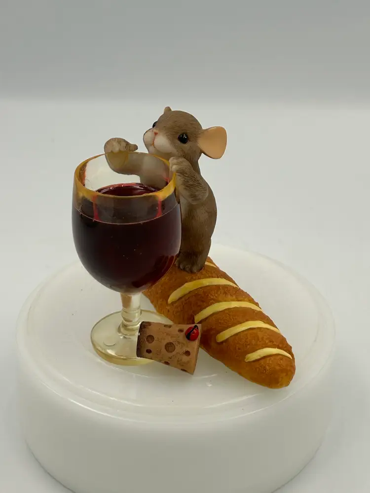 NIB Fitz & Floyd Charming Tails  “ Like Fine Wine You Improve With Age”. Mouse Figurine.