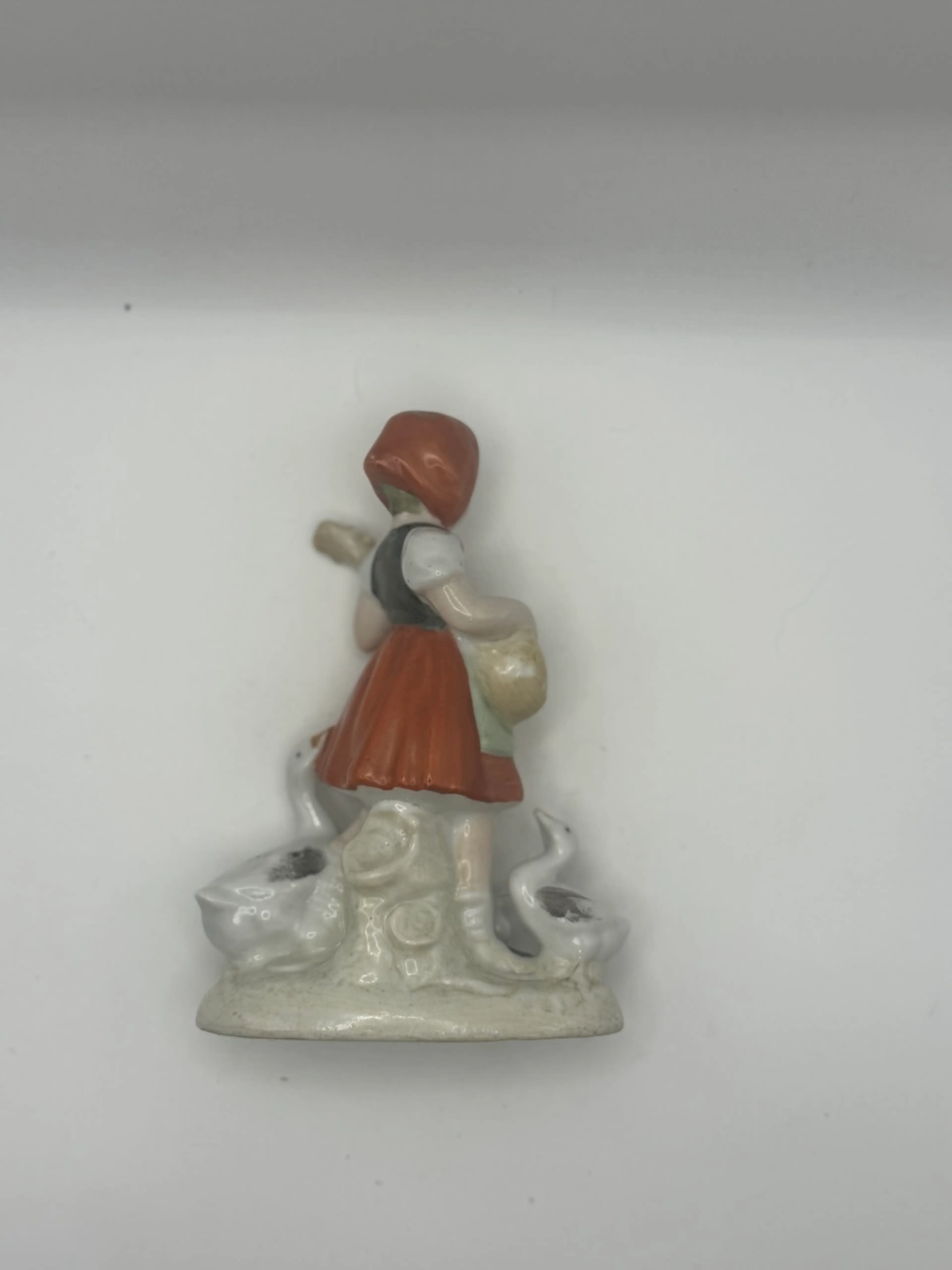 Image 2 of 4
