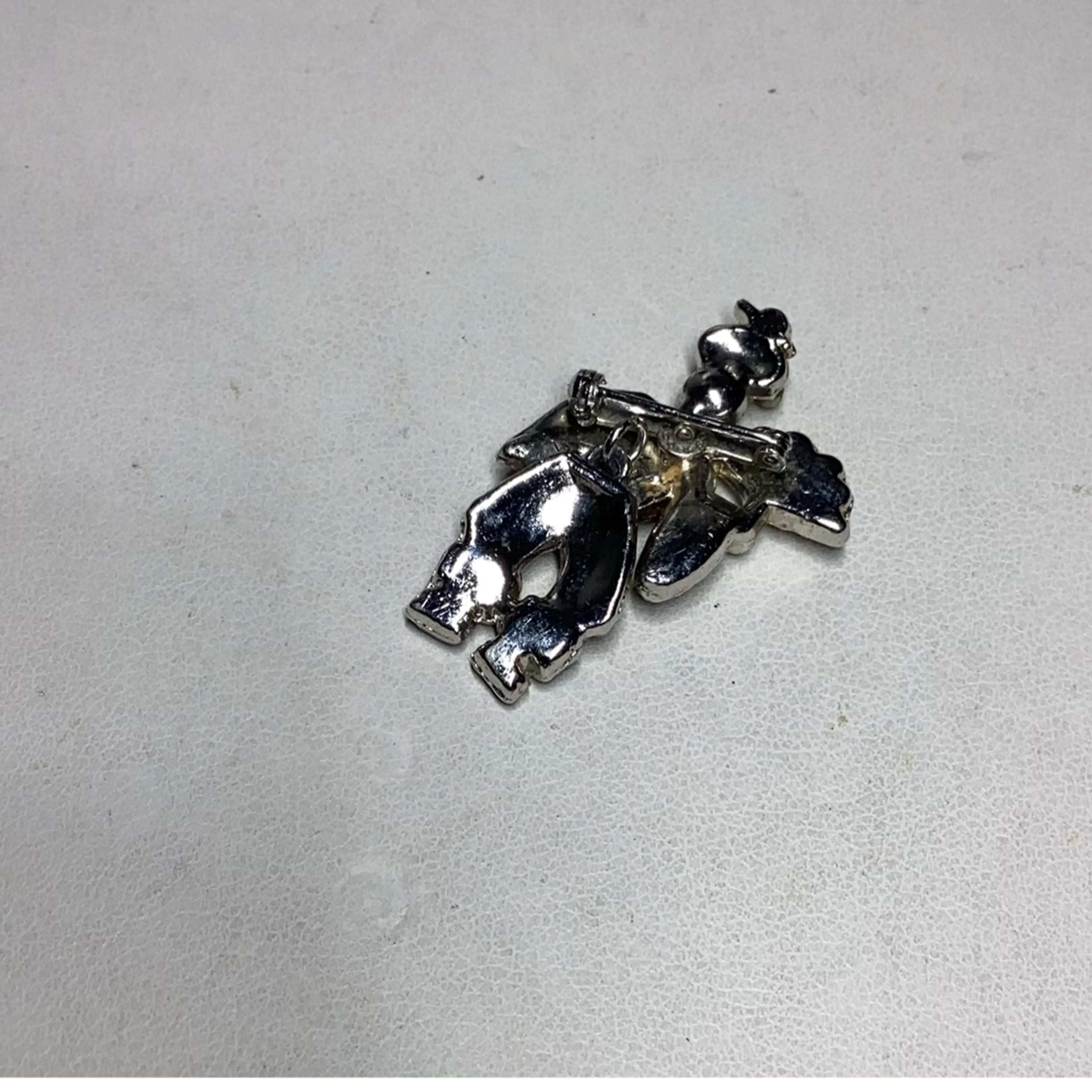 Image 2 of 2