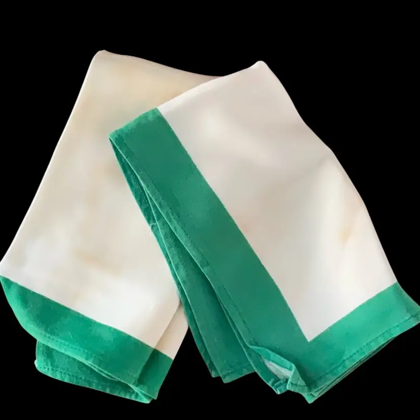 Vintage Green Trim Linen Napkins Set Pair Of Green Trimmed VTG 13”X 18” Towels / Doll Blankets
