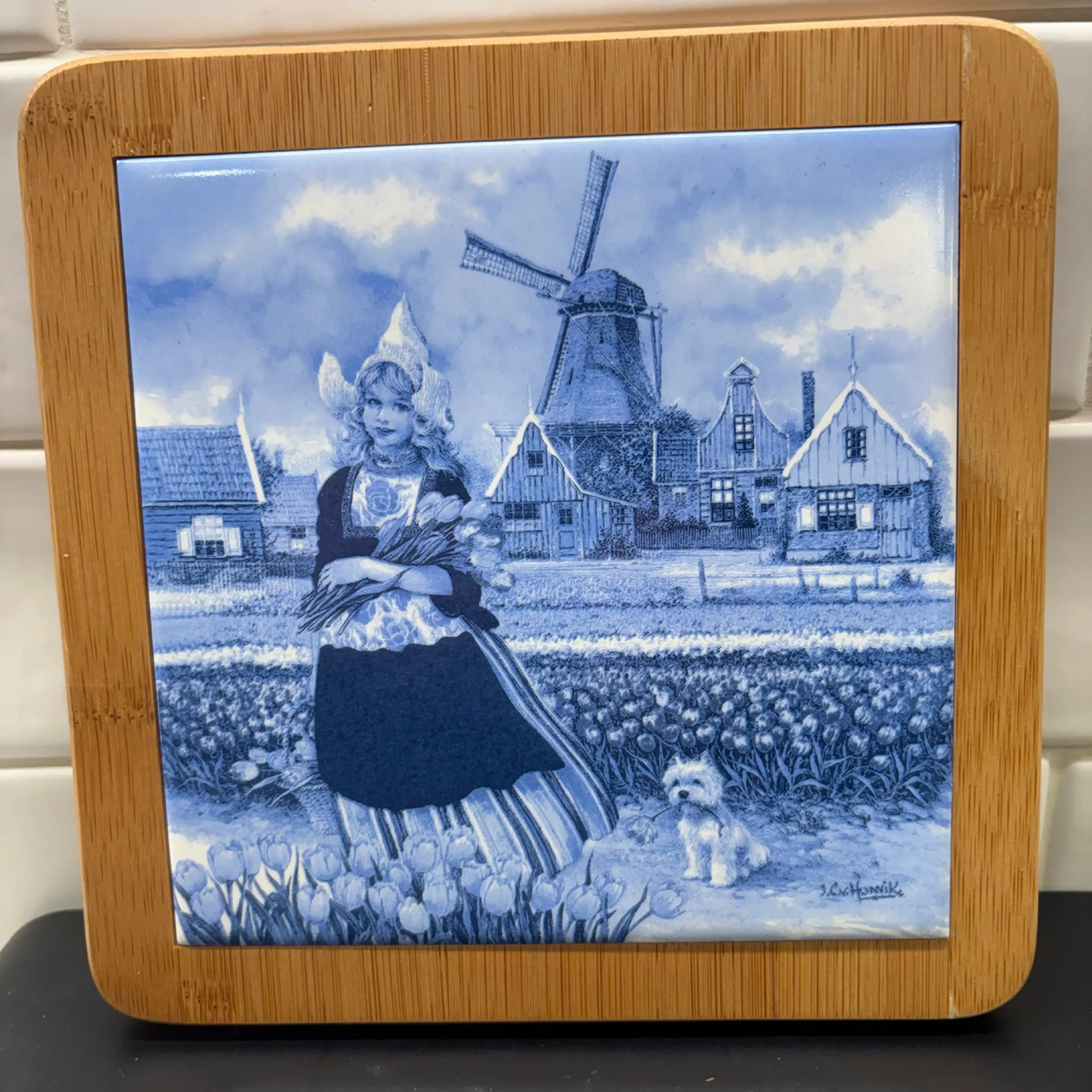 Image 1 of 7