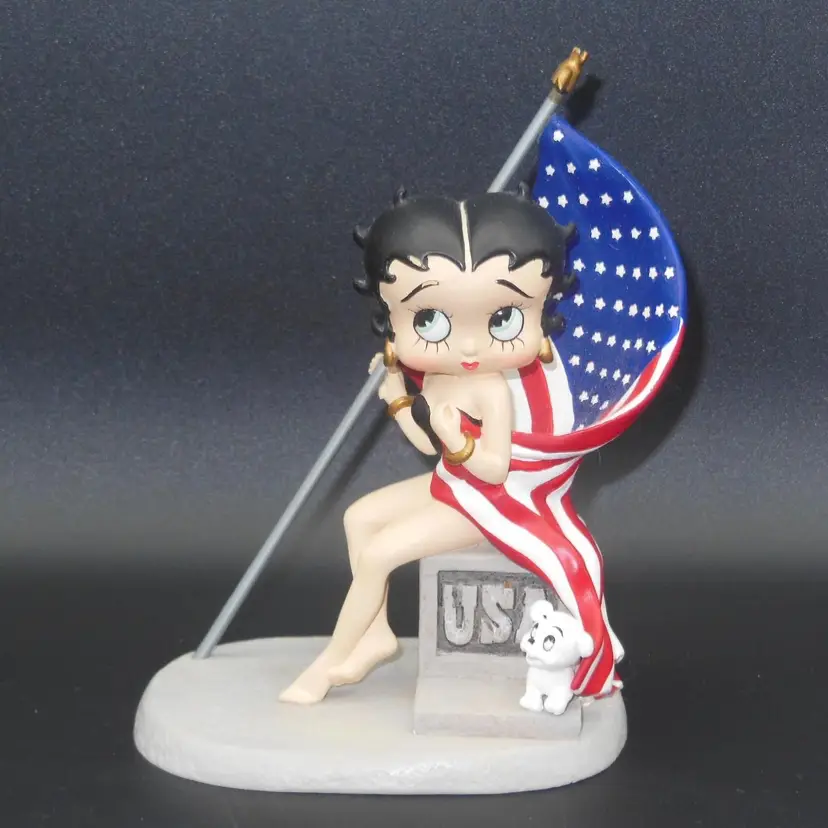 Vintage Betty Boop Patriotic Figurine Statue with American Flag & Dog, By Westfield Giftware. Licensed, 2002