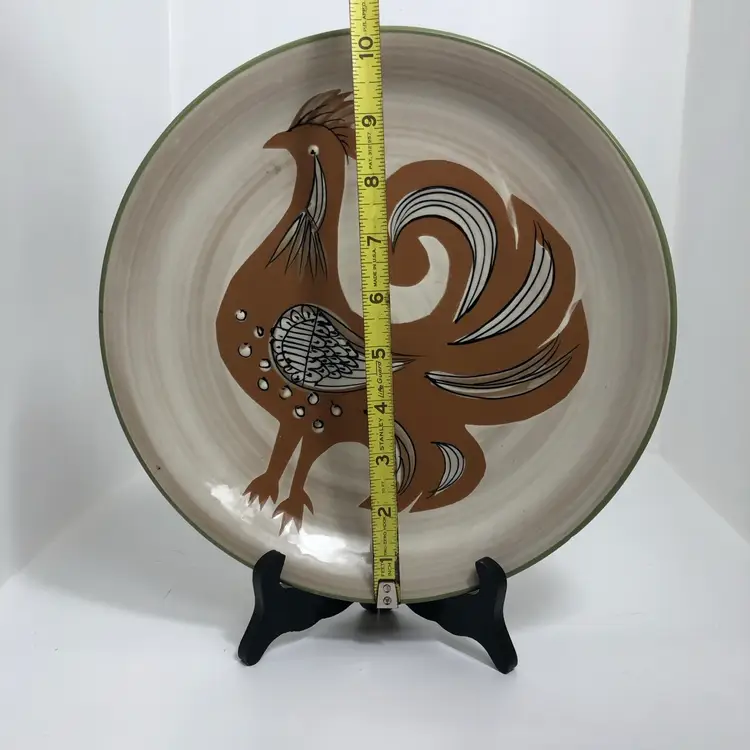 Heartrock Stone Ware Chanticleer Brown Rooster Bird serveware plate