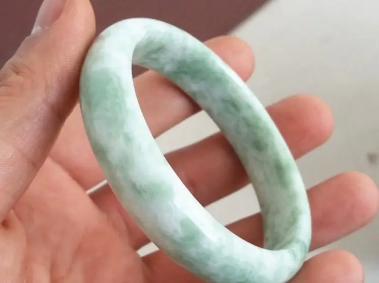 Natural Jade Bangle