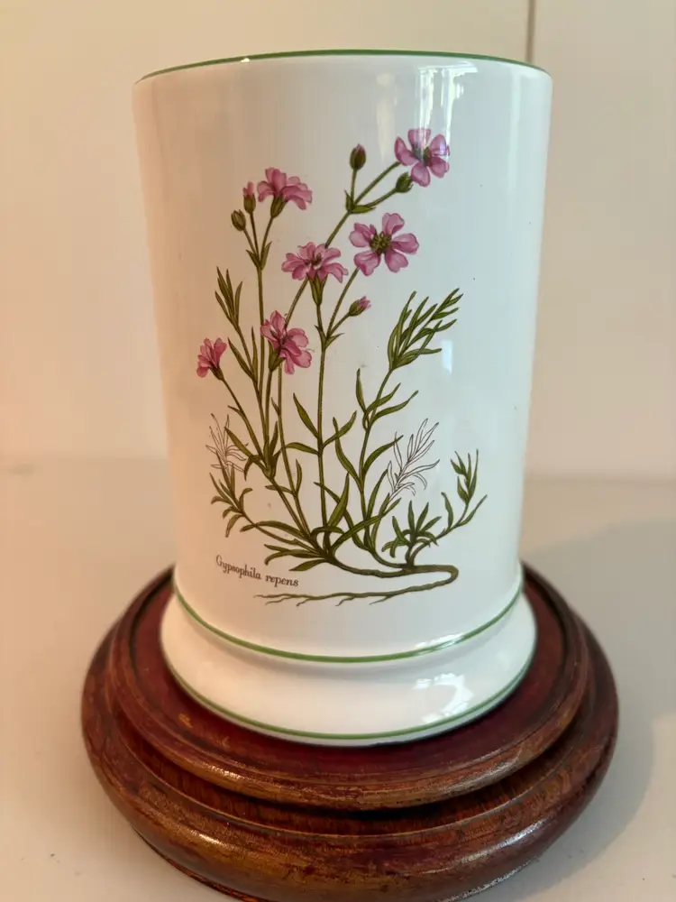 R.B. BERNARDA PORTUGAL BNA10 6.5 INCH STONEWARE VASE OR CROCK