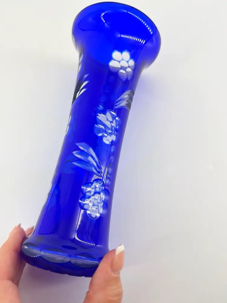 Signed USSR Cobalt Blue Cut To Clear 8.5" Crystal Glass Vase Daisy Flower Design