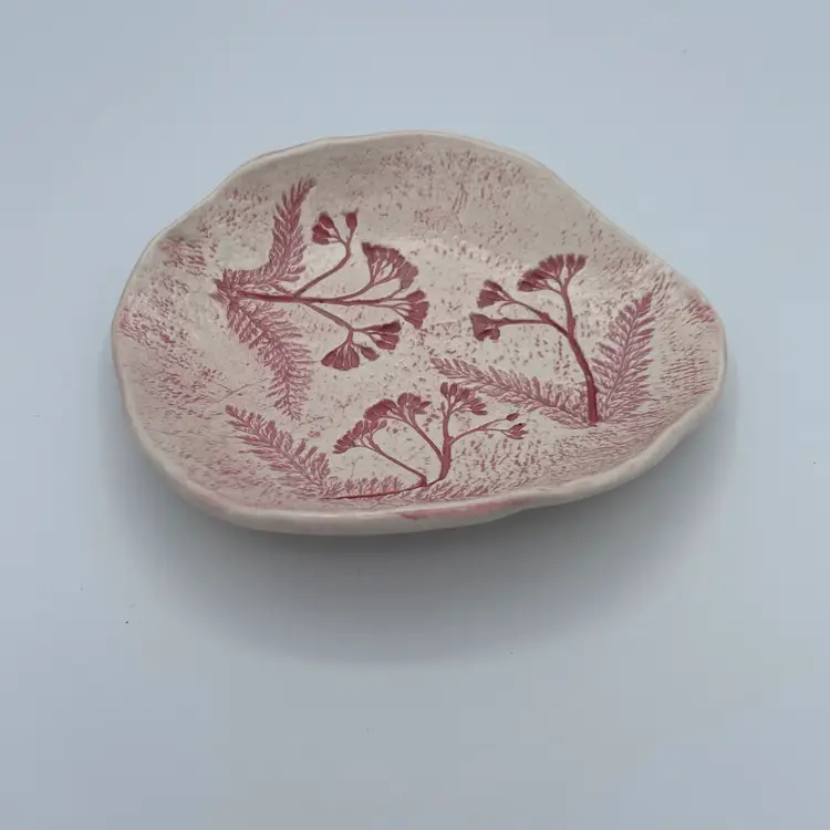 Yarrow pink & white trinket dish