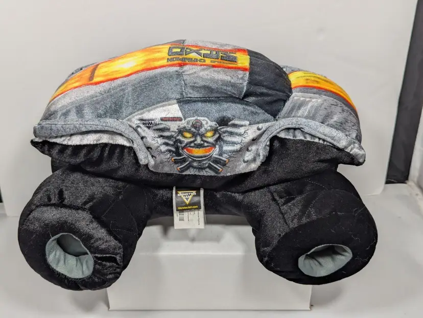 MONSTER JAM Max-D Maximum Destruction 13" Stuffed Plush Monster Truck