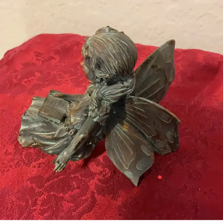 Sitting Reading Fairy