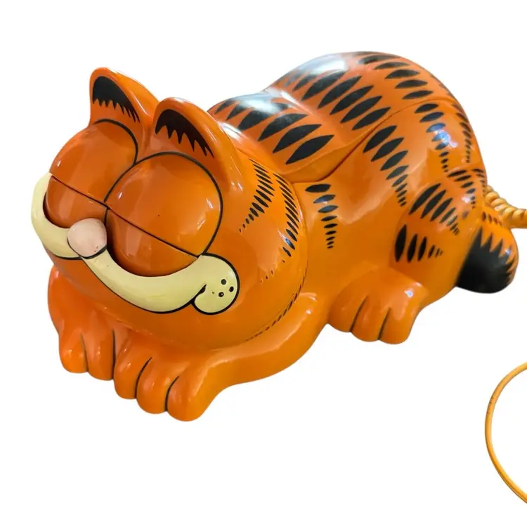 8. Vintage Garfield Phone