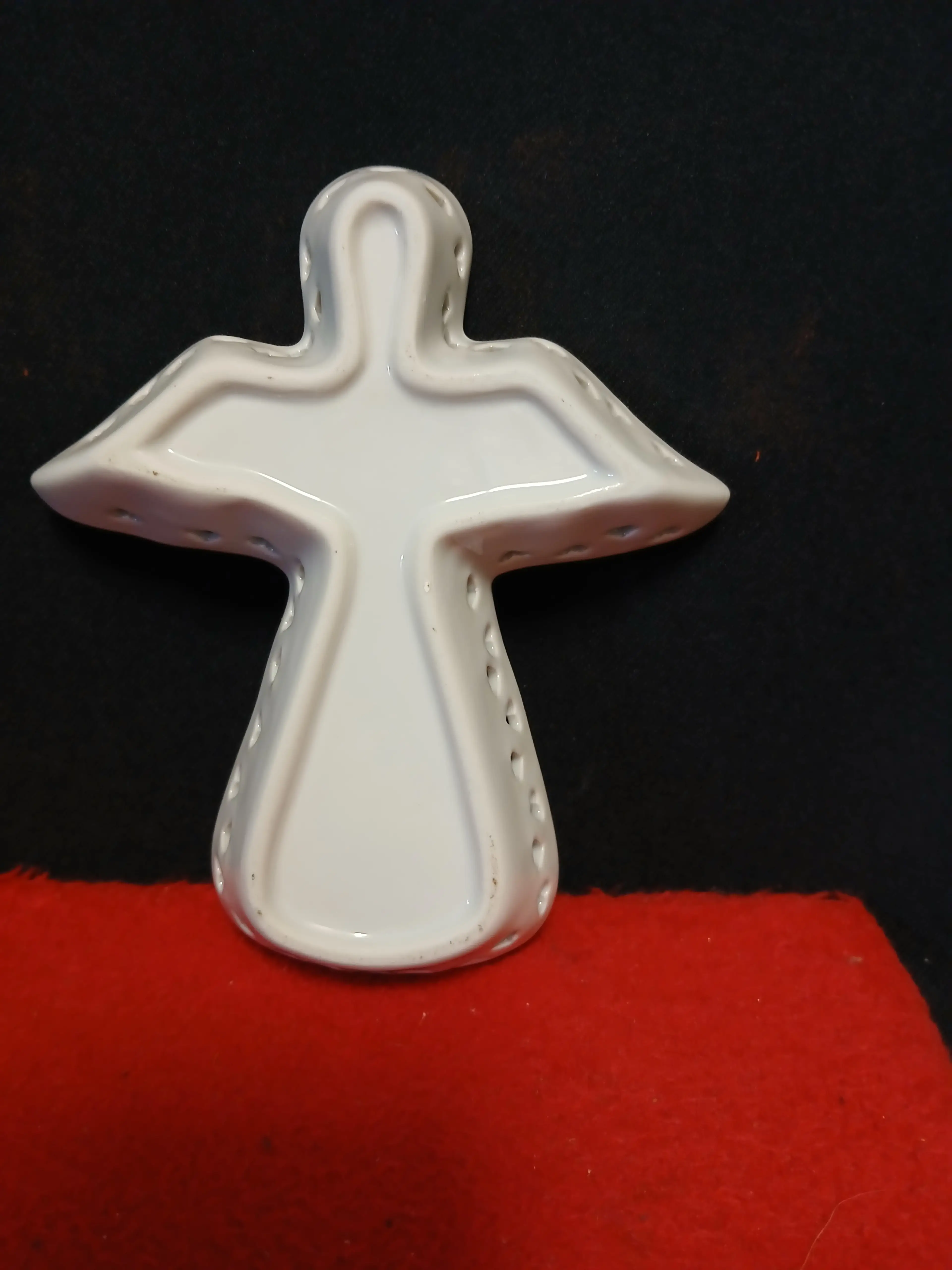 Image 2 of 4
