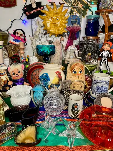 🎉Pop Up Shop My Shelves🎉