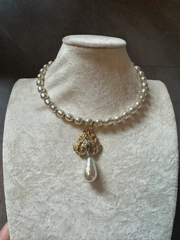 Miriam Haskell Pearl Necklace