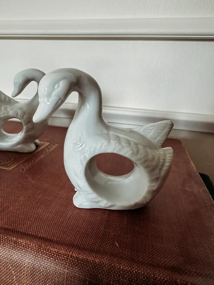 Set of 4 White Geese Porcelain Napkin Rings