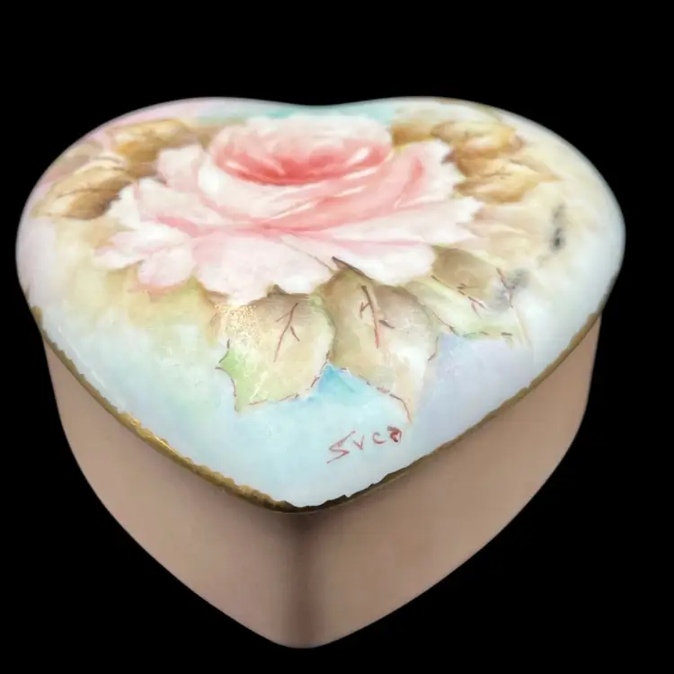 Vintage Heart Shaped Trinket Box