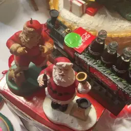 3 Coke Santa’s