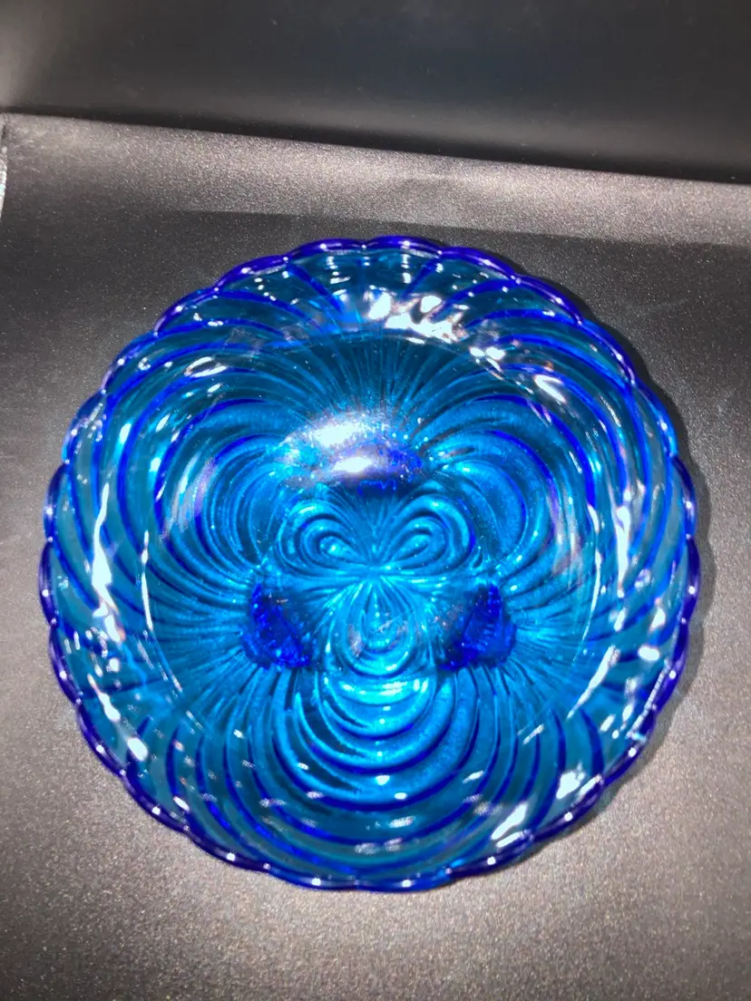 UV Reactive! Vintage Blue Glass 3 Footed Dish! 3” Tall 6” Wide.  No Condition Issues.