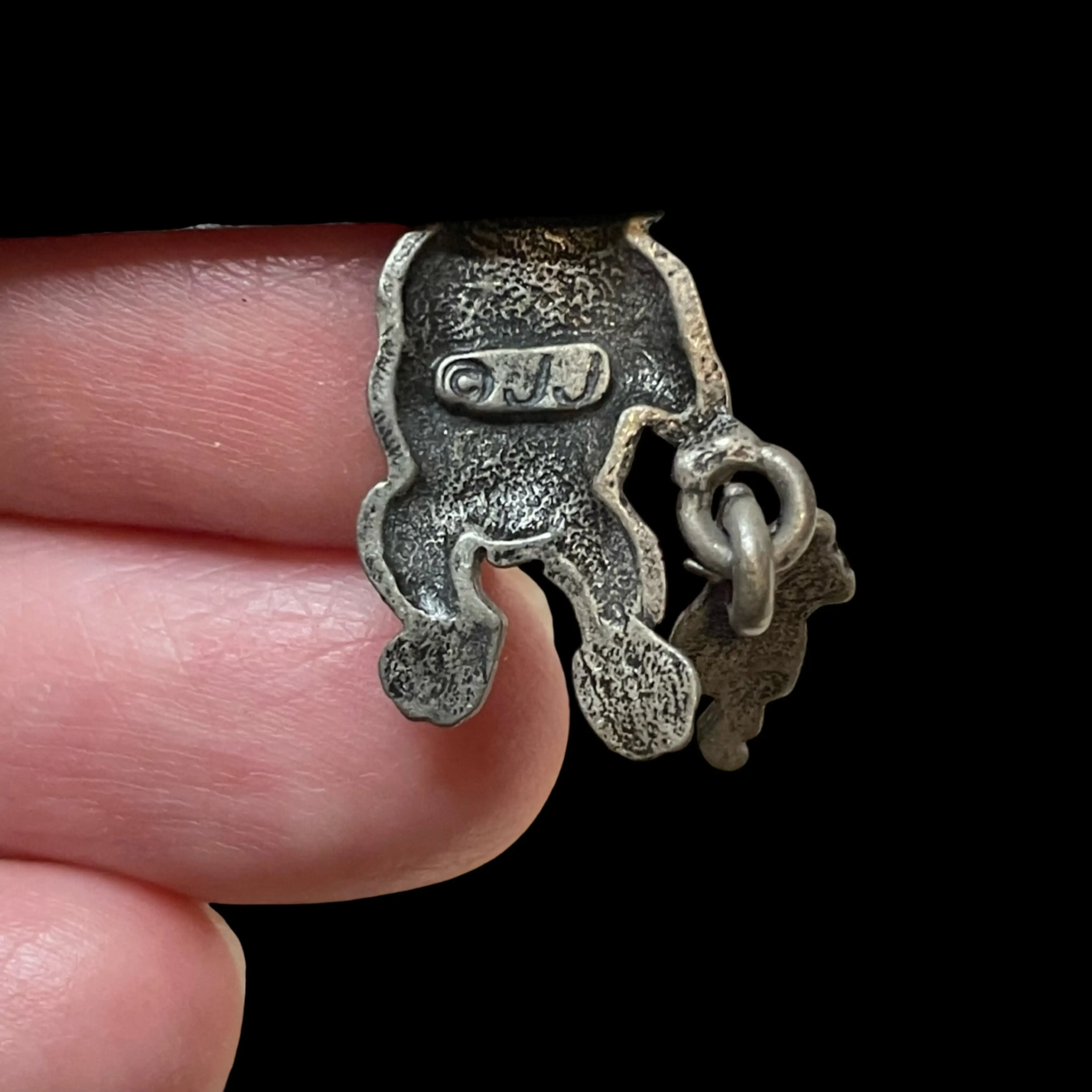 Image 2 of 3