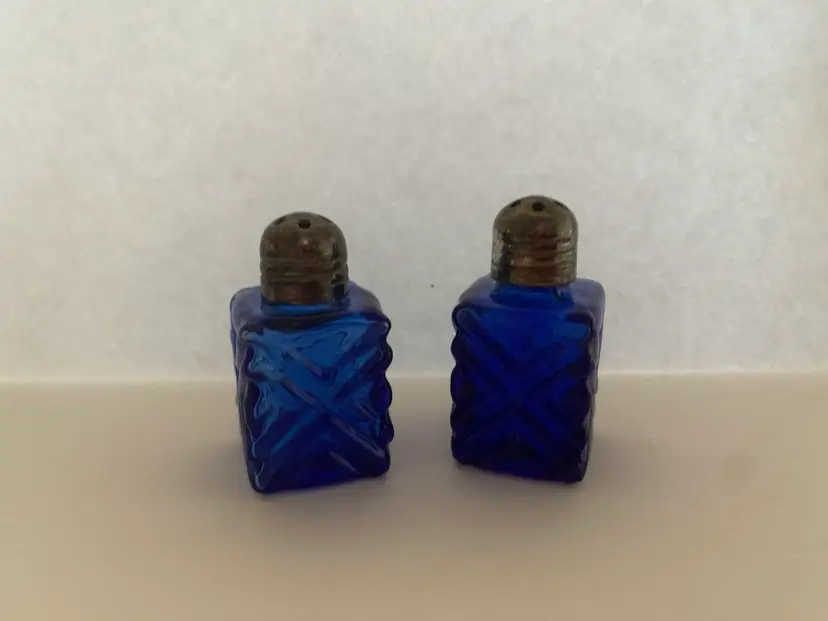 Cobalt Blue Shaker Set