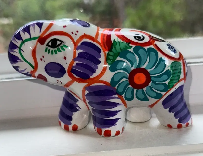 Mexican Hand Painted Art Terra Cotta Red Clay Elephant Colorful Bird Mexico 4.5”