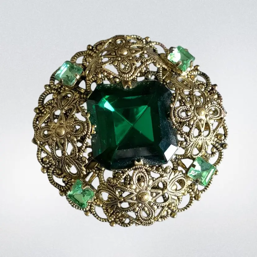 Stunning Large Gold Tone, Intricate Filigree, Emerald Green Center Stone , Four Smaller Light Green Rhinestones