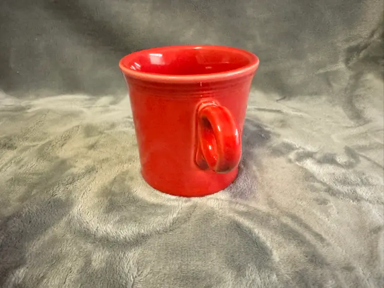 4 Av Fiesta Fiestaware Scarlet Red Coffee Mug Cup Homer Laughlin Tom & Jerry O