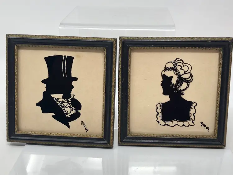 Pair of Reverse Painted Silhouette Portraits Vintage Couple Framed