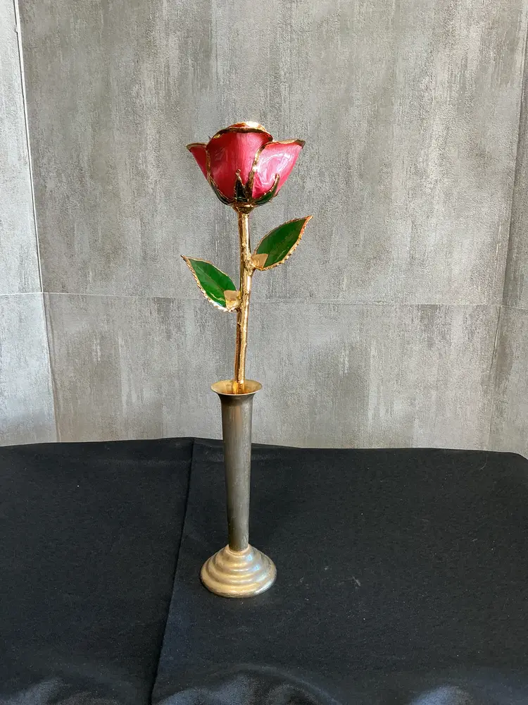 Handcrafted enameled long stem rose pink with green leaves and 24k gold trim 1970s-90s