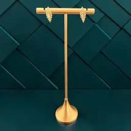 14K Yellow Gold Pressed Leaf Post Earrings Read Details .4 Grams