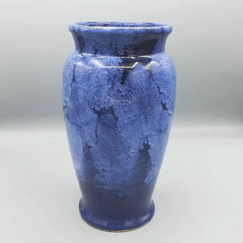 #096 - Antique Brush McCoy Cobalt Blue Onyx Art Pottery Vase 8"
