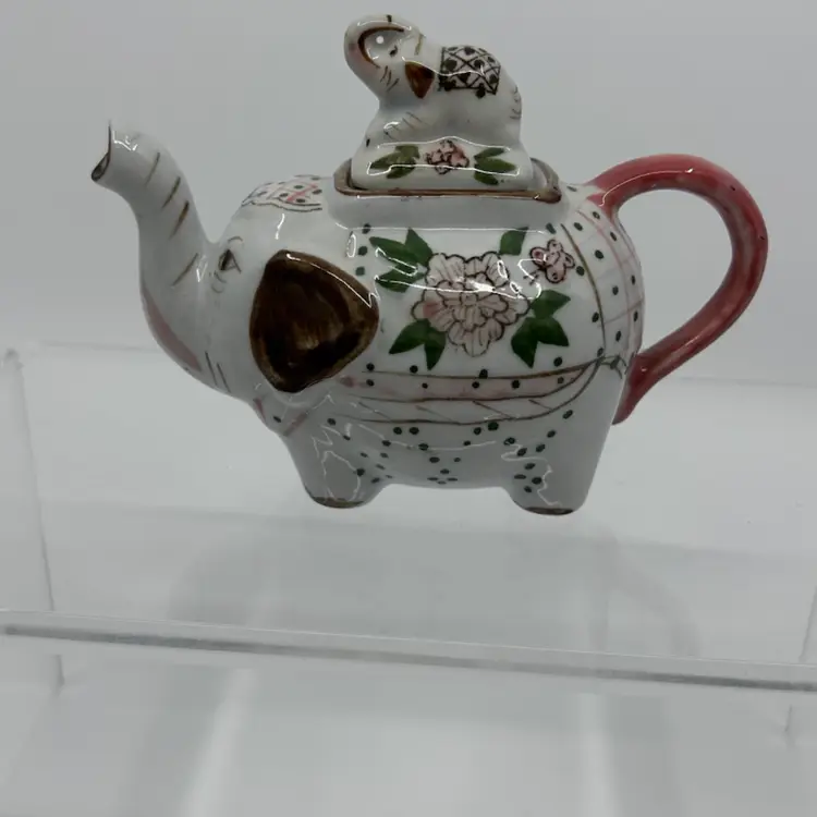 Vinage Ceramic Thailand Mini Double Elephant Teapot /figurine - Trunks Up