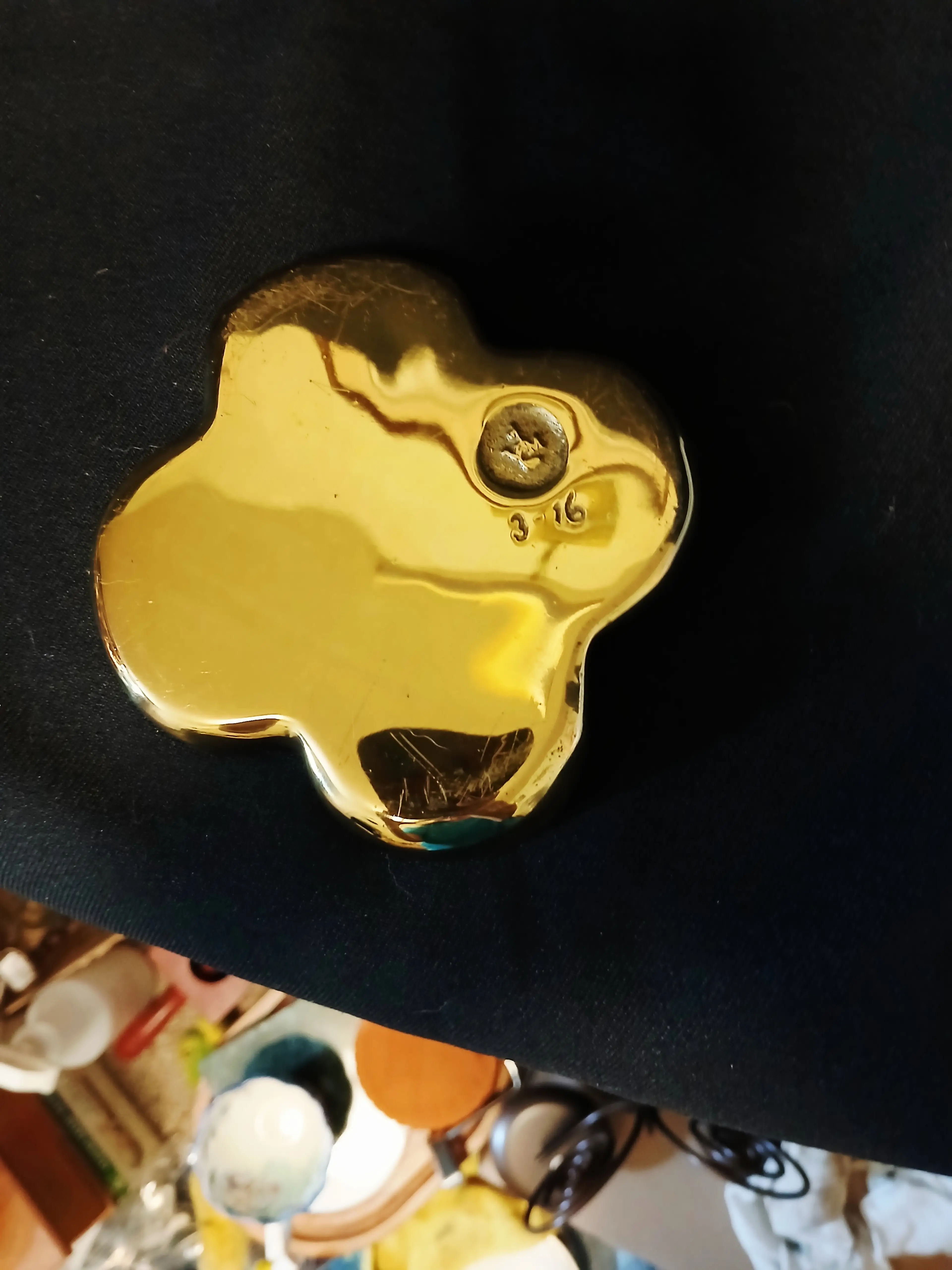 Image 4 of 4