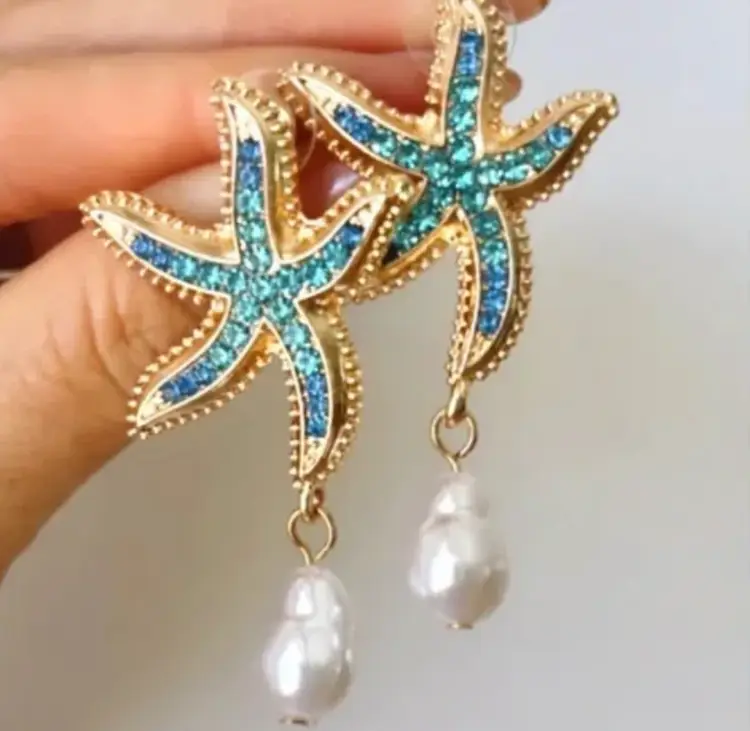 Starfish and Pearl Earrings NWOT