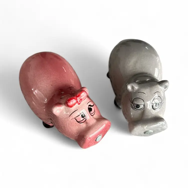 Vintage Magnetic Nosed Pink And Gray Kissing Hippo Salt And Pepper Shakers