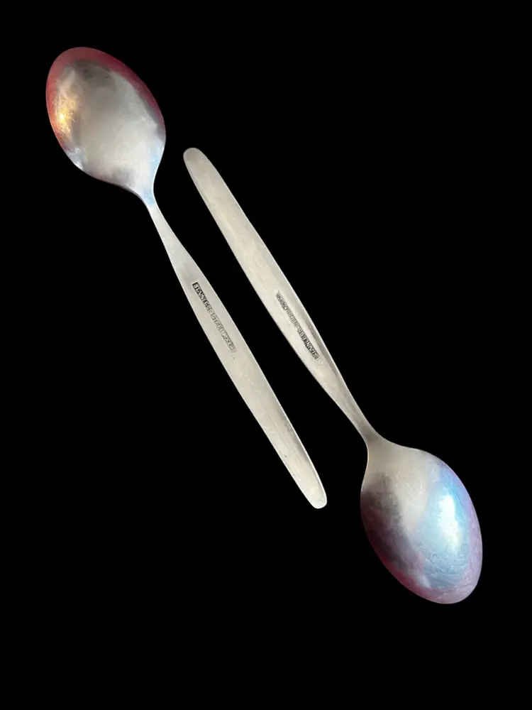 (2) Vtg Teaspoons US15 By United Silver 6-3/8”