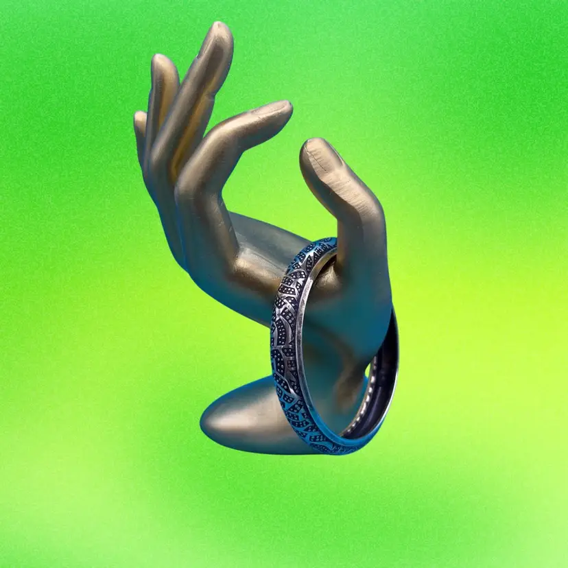 Vintage Silver-Tone Etched Bangle Bracelet