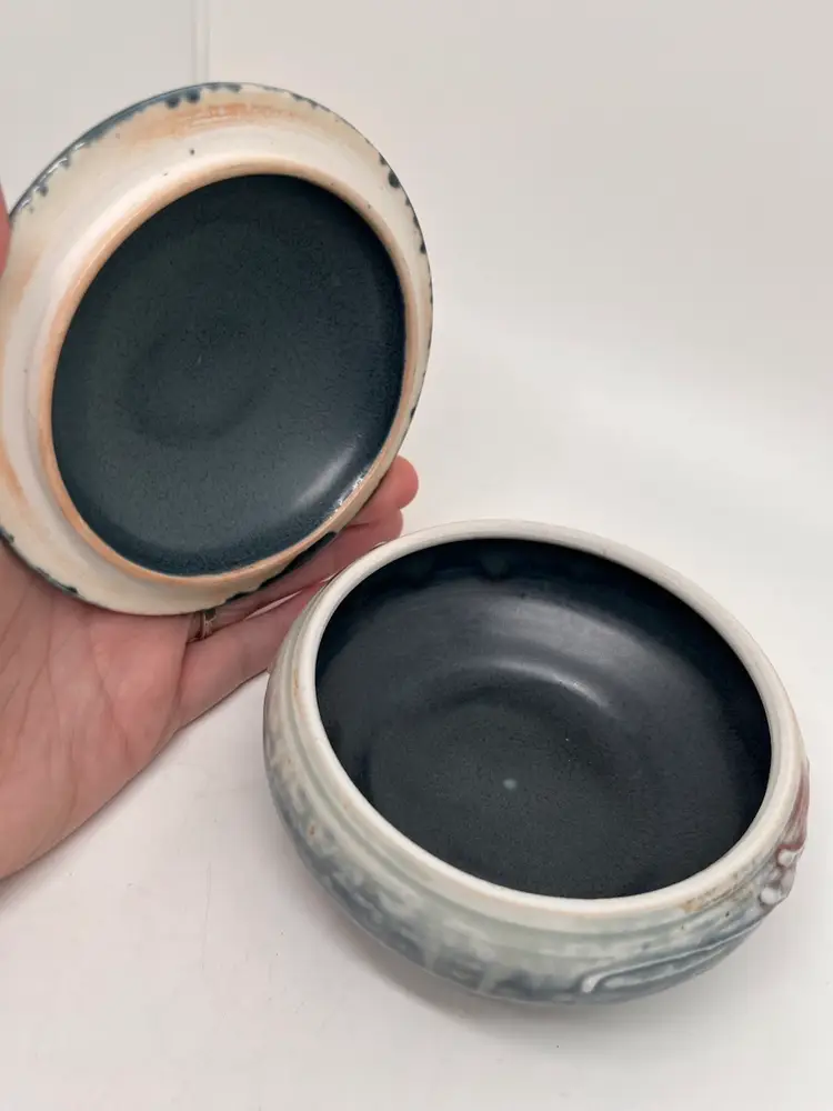 Studio Art Pottery By Artist Geoff Lloyd Trinket Box