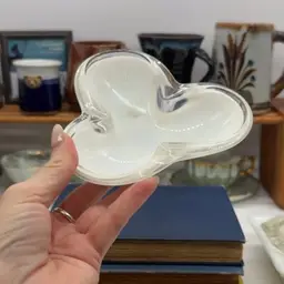 #05 - Ashtray As Shown