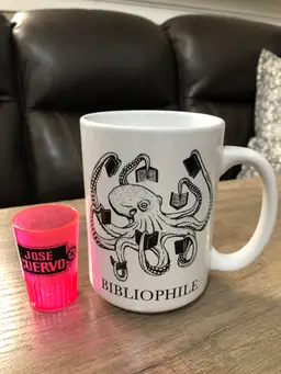 Octopus Bibliophile Mug