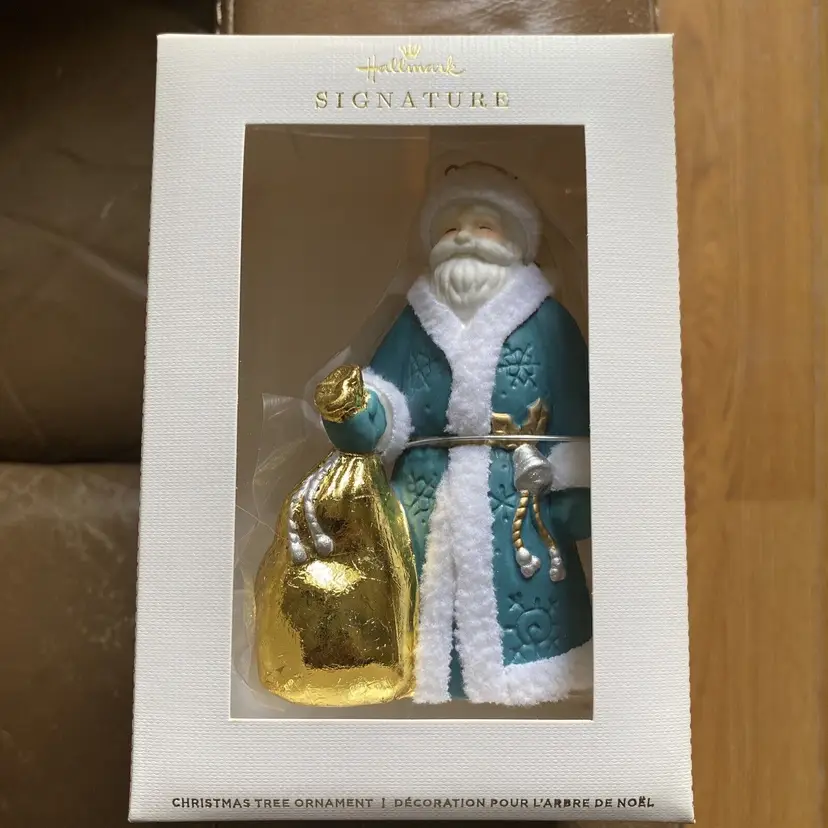 Hallmark Christmas Signature Premium Santa Claus Porcelain Flocked Ornament 2019