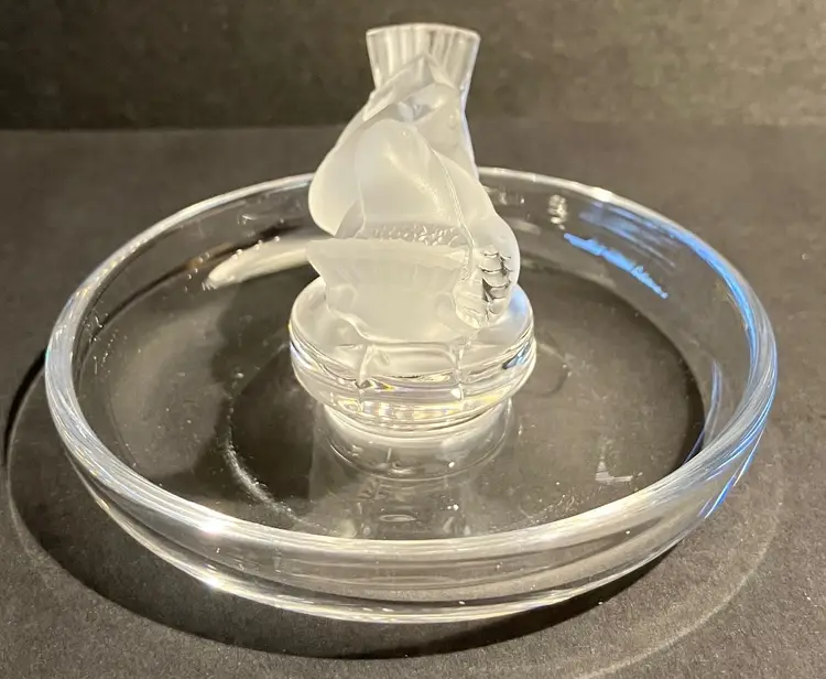 Lalique France Deux Colombes Kissing Doves Ring/Trinket Dish Signed