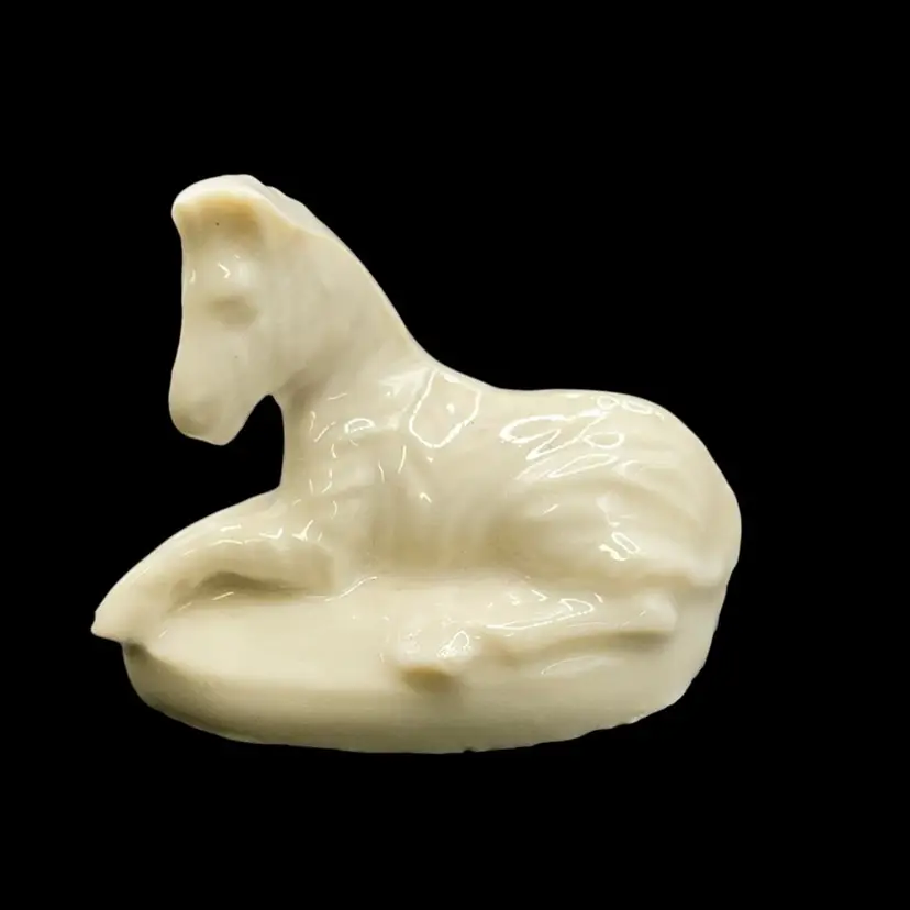 Wade Whimsies White Zebra 1.25”