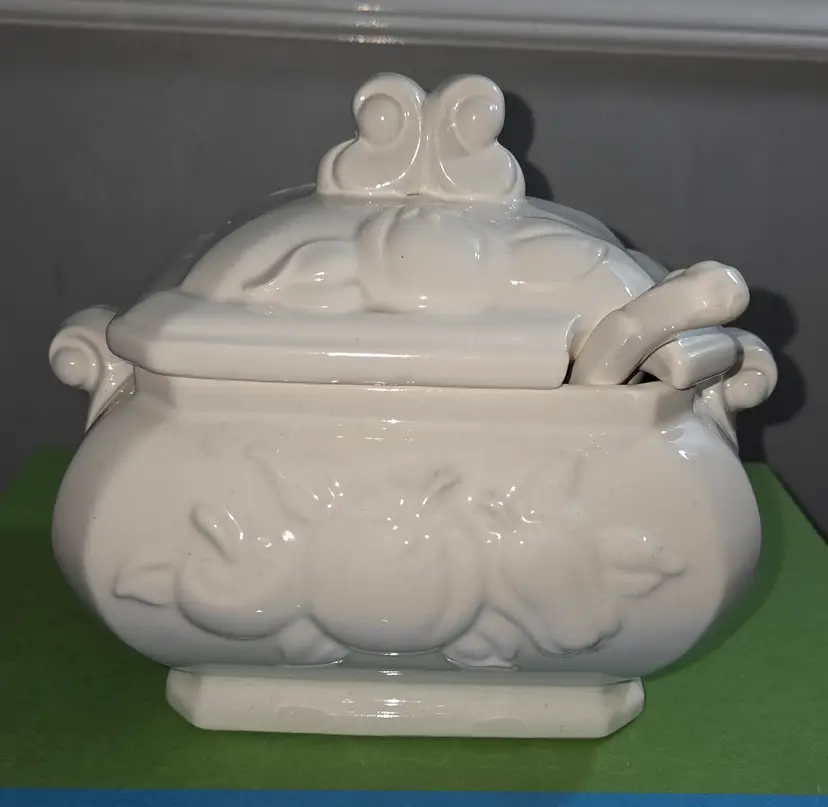 Vintage White Soup Tureen With Lid and Ladle!