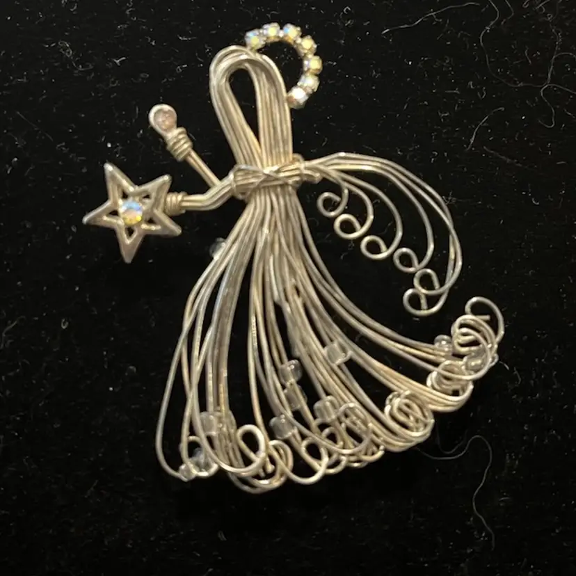 Vintage Silver Wire Angel Brooch