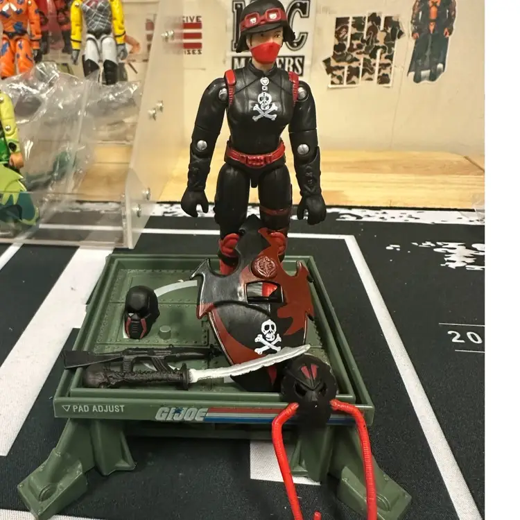 #01 LJT Midnight Red Shadow Trooper