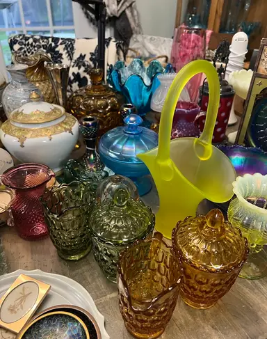 Fenton, Viking, Westmoreland, Bimini, Murano, L.E. Smith, Art Glass And Others This Week!