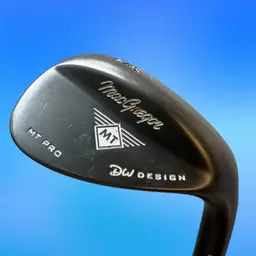 Macgregor MT Pro black wedge 57.09 with KBS Tour